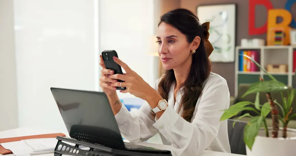 Centralized Mobile Email: 7 Reasons Your Team Needs One Inbox