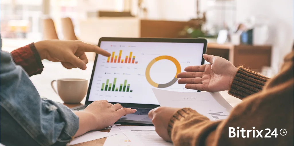The Founder’s First CRM: What to Track Before Revenue Operations Exists