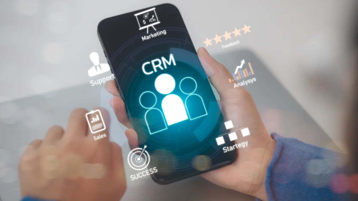 Cross-industry Innovation: Lessons from Mobile CRM Pioneers Cross-industry Innovation: Lessons from Mobile CRM Pioneers