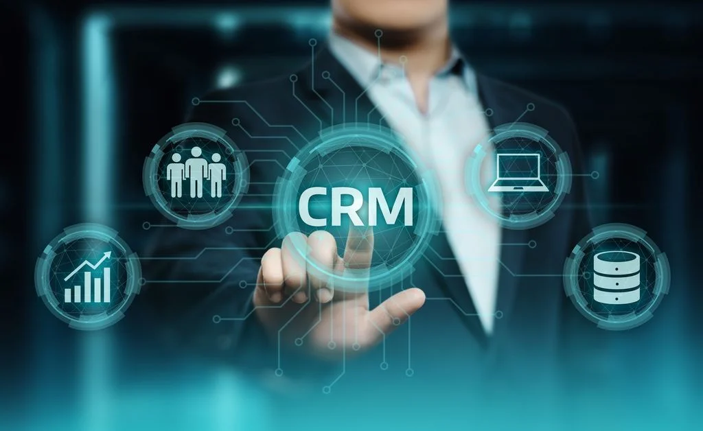 6 Innovative Features Your CRM System Needs 6 Innovative Features Your CRM System Needs