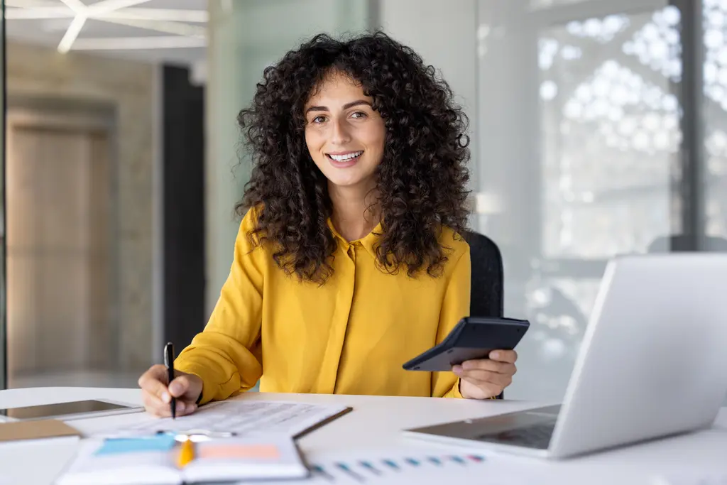 Real-Time Collaborative Reporting and Analytics Real-Time Collaborative Reporting and Analytics