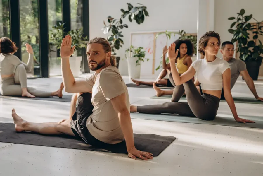 7 Steps to Frictionless Hybrid Studio Scheduling