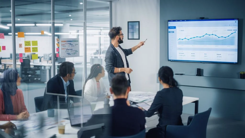 shutterstock_2101929379.jpg How to Set Up a Project Management Office (PMO)