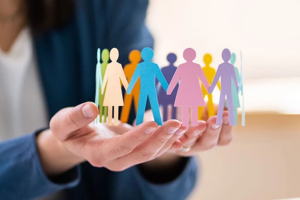 shutterstock_2270526717.jpg What is Internal Communications