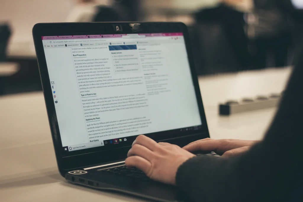 How to Build a Knowledge Base from Scratch How to Build a Knowledge Base from Scratch