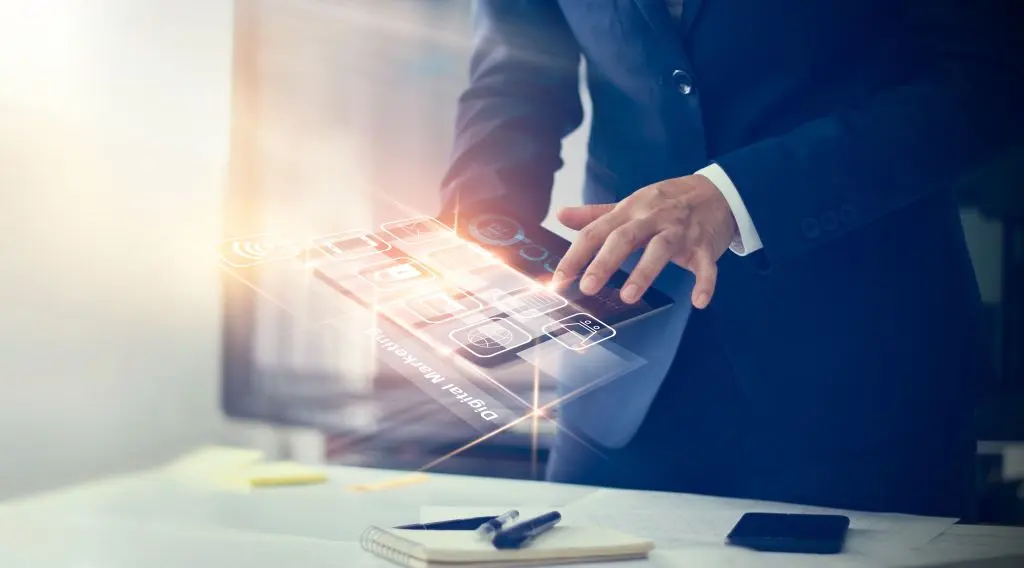shutterstock_1053868622.webp 12 Ways to Elevate Customer Satisfaction Through Superior Service